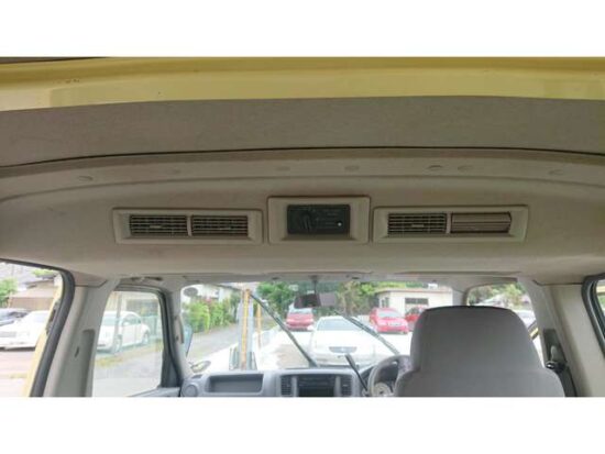 Nissan Caravan Coach Infant Bus/Capacity 2+12/1.5 people (Yellow) - Image 10