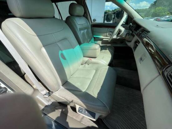 Cadillac Concourse 4.6 / electric leather seat (Pearl) - Image 18