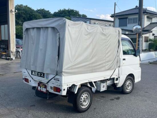 Daihatsu Hijet Truck 660 Special 3-Way 4WD (White) - Image 25