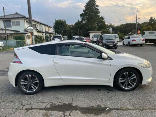 Honda CR-Z 1.5 Alpha/Back Camera/Aluminum Wheel (Pearl) - Image 35