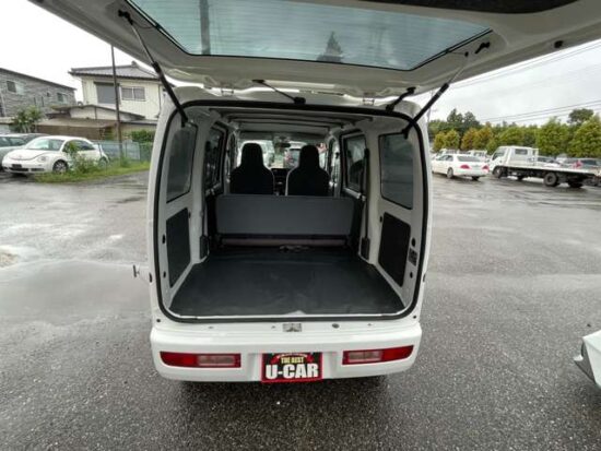 DAIHATSU HIJET CARGO 660 SPECIAL 4WD / Sliding Doors on Both Sides / Aluminum Wheels (White) - Image 28