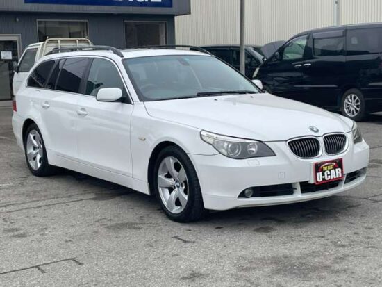 BMW 5 Series Touring 525i Highline Package/Back Camera/Aluminum/Power Seat (White) - Image 42