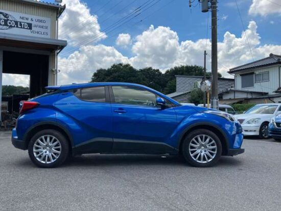 TOYOTA C-HR HYBRID 1.8 S/ALUMINUM WHEELS/DRA REC/ETC (BLUE) - Image 3